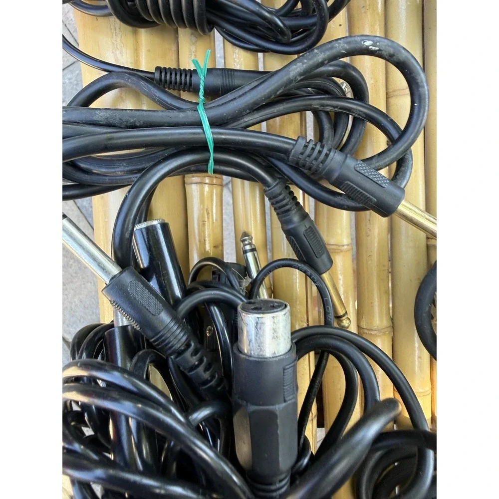 12 Mixed Wired & Wireless Microphones Cables Memorex Naxa Lot